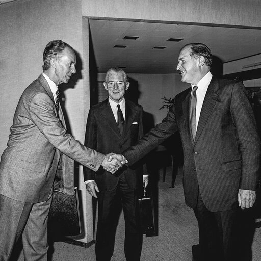 Lord Henry PLUMB - EP President receives a guest at the European Parliament