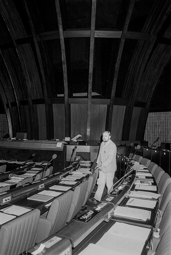 Portrait of MEP John IVERSEN at the European Parliament