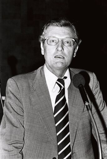 Photo 39 : Plenary session Luxembourg july 1976