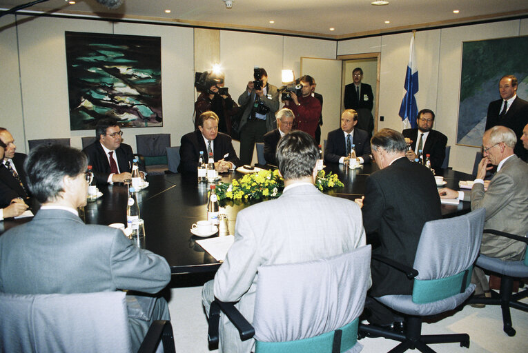 Foto 26: The President of Finland makes an official visit to the EP in Brussels