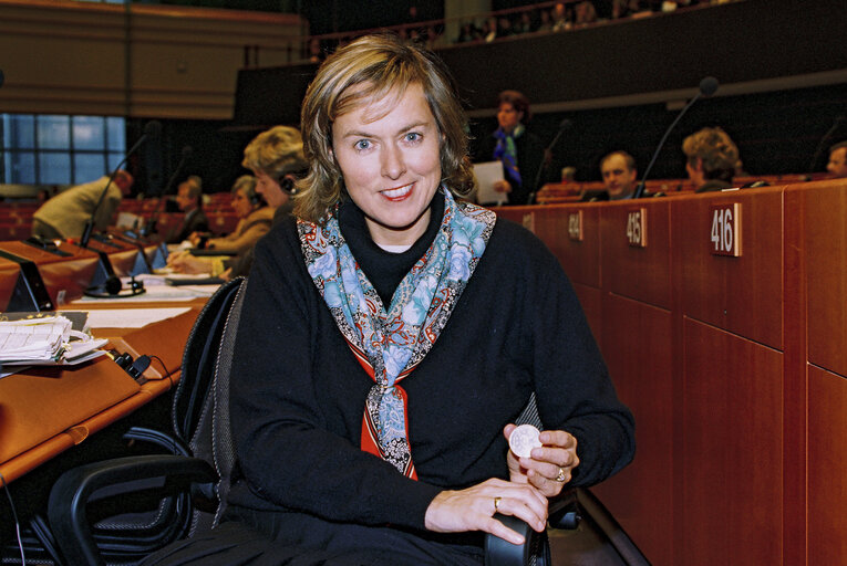 Foto 3: Portrait of MEP Anne Caroline B. McINTOSH at the European Parliament in Brussels