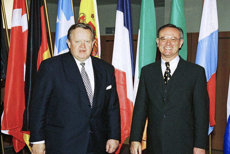 Foto 9: The President of Finland makes an official visit to the EP in Brussels