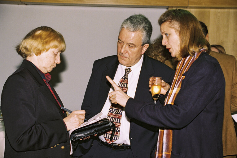 Fotogrāfija 6: Meeting of UK Labour Party's members at the European Parliament in Brussels