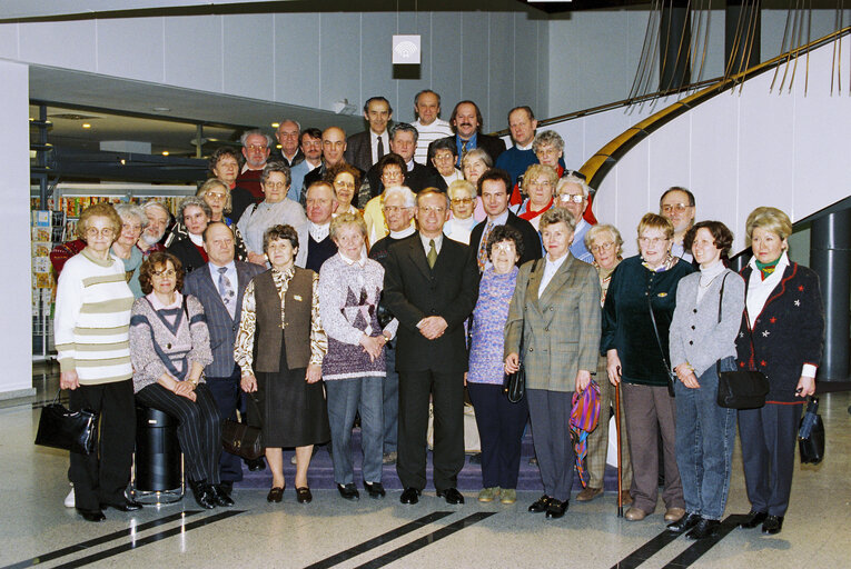 Fotografie 23: EP President with a group of visitors