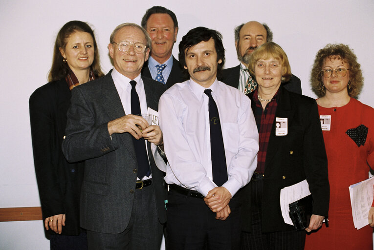 Φωτογραφία 8: Meeting of UK Labour Party's members at the European Parliament in Brussels