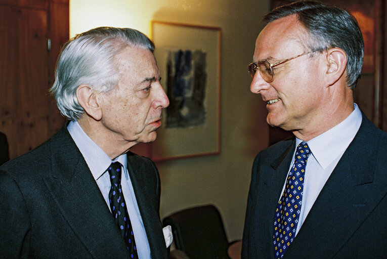 Foto 13: EP President receives a guest in Strasbourg