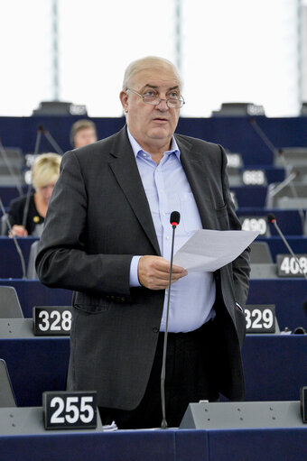 Photo 24: Plenary session week 37 2016 in Strasbourg - Debates on cases of breaches of human rights, democracy and the rule of law (Rule 135) - Zimbabwe