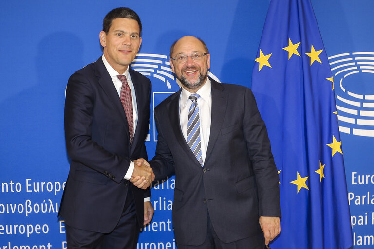 Martin SCHULZ - EP President meets with David Miliband - President of the International Rescue Committee