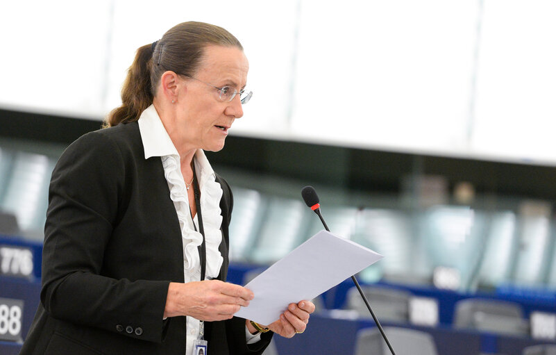 Fotografie 23: Plenary session week 37 2016 in Strasbourg - Apple state-aid decision