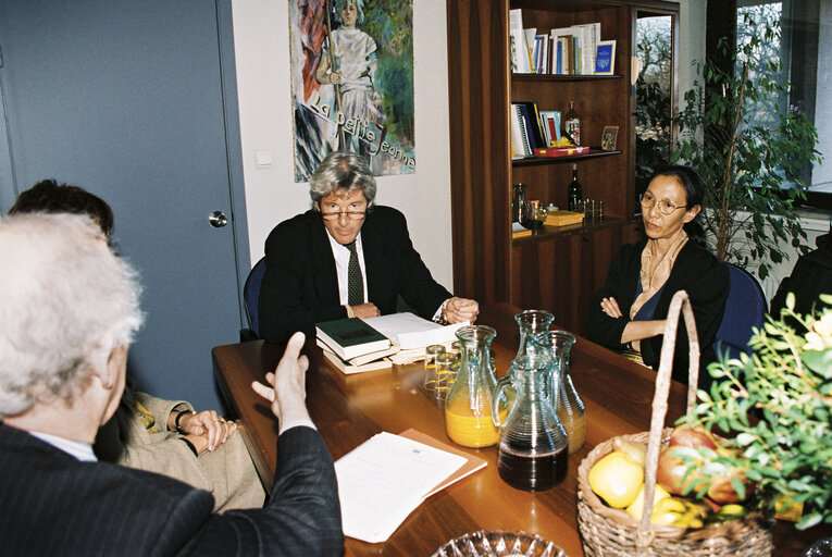 Zdjęcie 7: Famous actor Richard GERE at the EP in Brussels.