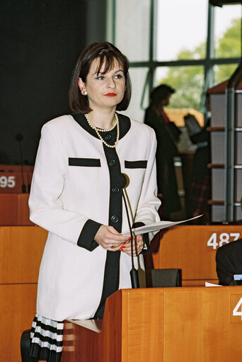 Φωτογραφία 3: MEP Susanne RIESS-PASSER during the plenary session at the European Parliament in Brussels.