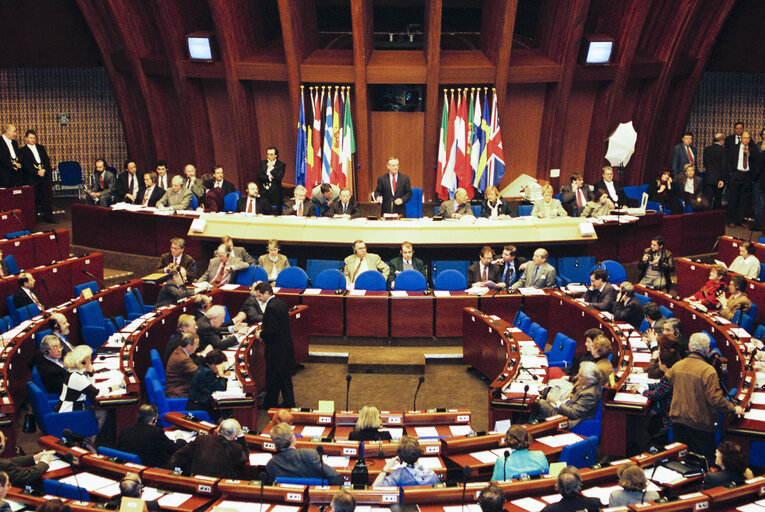 Fotografia 26: Arrival of the observers and MEPs for Sweden, Austria and FInland following the 1995 enlargement