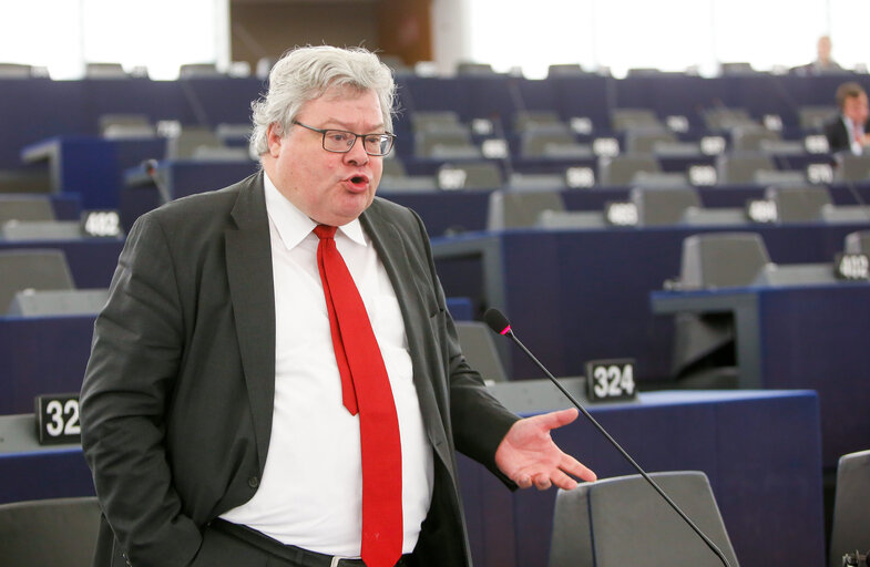 Photo 22: Plenary session week 40 2016 in Strasbourg - Preparation of the European Council meeting of 20 and 21 October 2016. Council and Commission statements