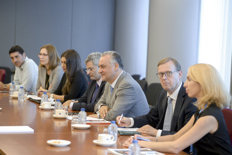 Manolis KEFALOGIANNIS meets with a delegation of Turkey.