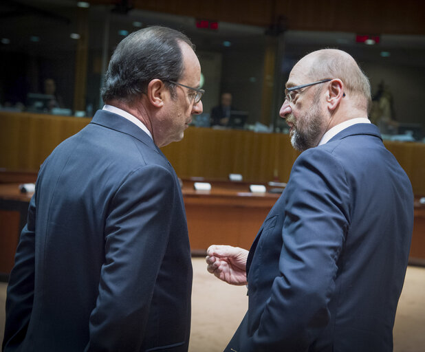 Valokuva 8: EP President takes part in the European Council meeting