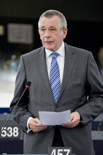 Foto 14: Official visit of Dutch Prime Minister to the European Parliament in Strasbourg. Review of the Dutch Presidency.