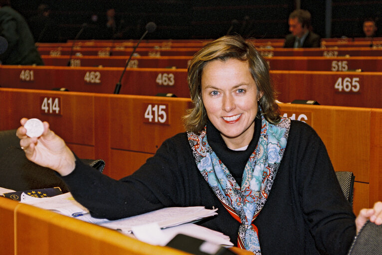 Foto 4: Portrait of MEP Anne Caroline B. McINTOSH at the European Parliament in Brussels