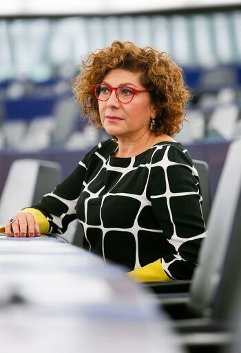 Michela GIUFFRIDA in plenary session week 47 2016 in Strasbourg