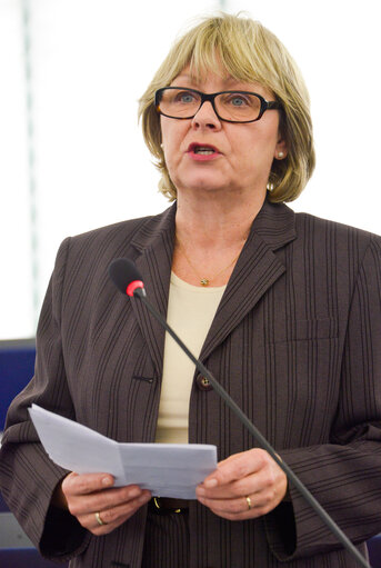 Fotografi 16: Plenary session week 43 2016 in Strasbourg - EU mechanism on democracy, the rule of law and fundamental rights.