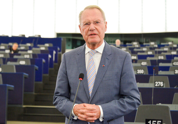 Fotografi 37: Plenary session week 43 2016 in Strasbourg - EU mechanism on democracy, the rule of law and fundamental rights.