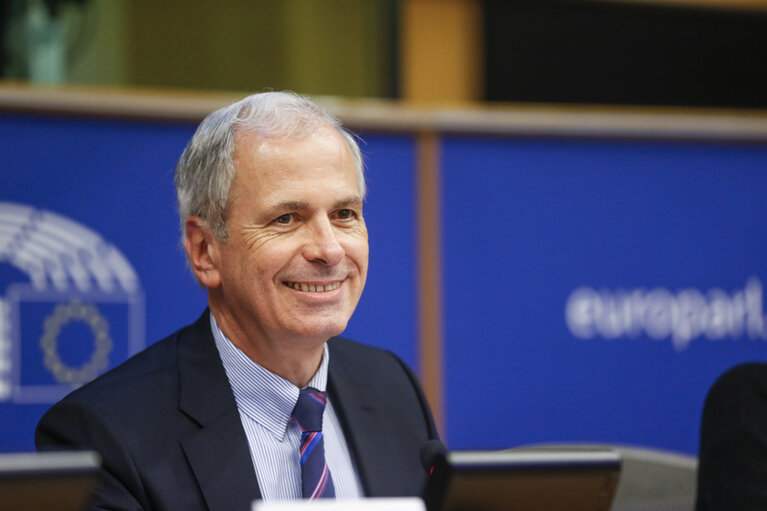 Meeting ' The ECB's non-standard monetary policy measures: how do they work? '