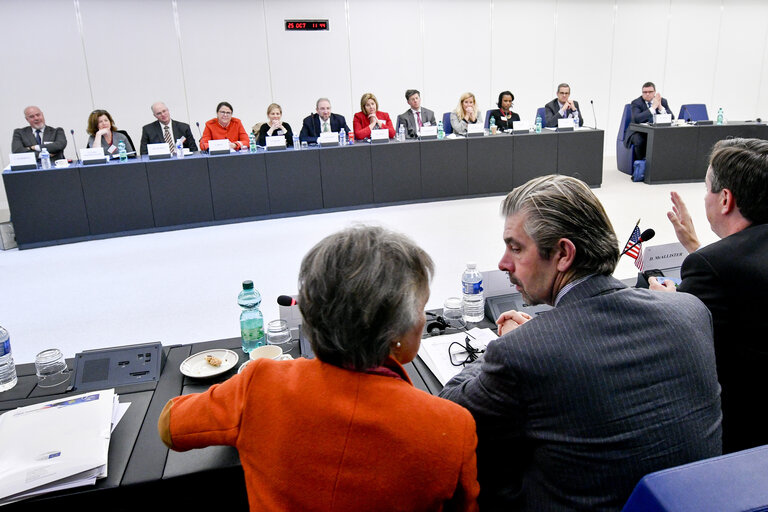 Fotografie 15: Meeting of High-level US Congressional staff