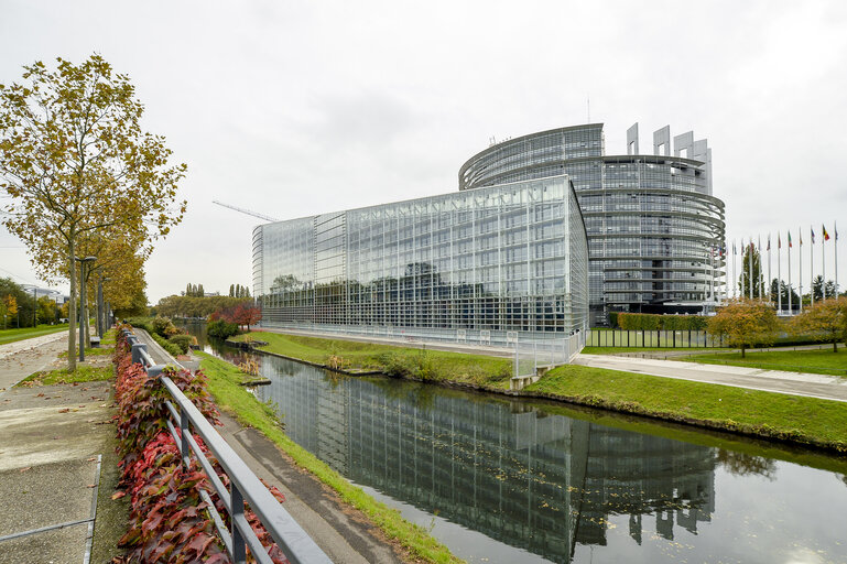Outside view of the LOW building in Strasbourg