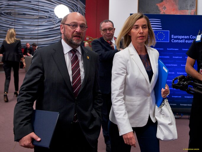 Fotografia 1: Informal meeting of Heads of State or Government  Roundtable - European Council