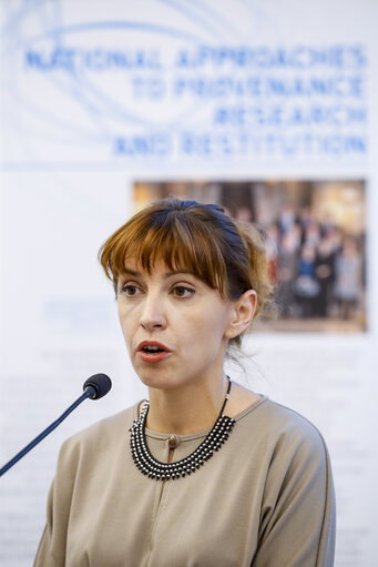 Снимка 5: Exhibition ' Importance of provenance research to cultural heritage protection '