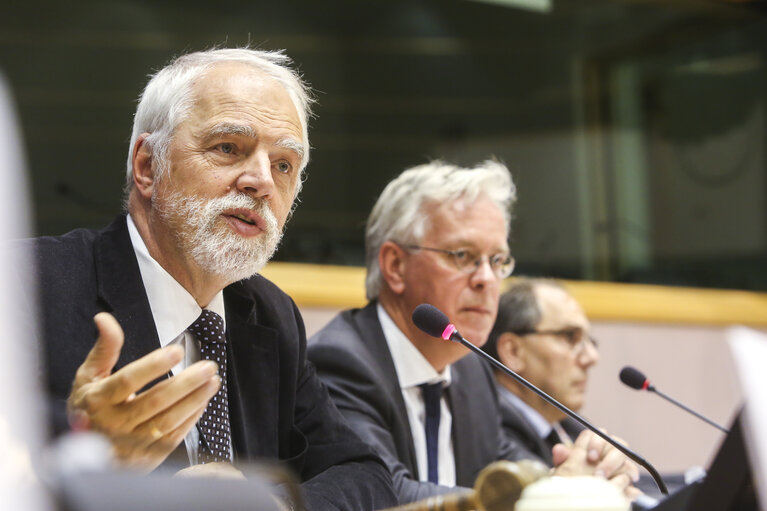 STOA ' Transition towards sustainable and Liveable Urban Futures '