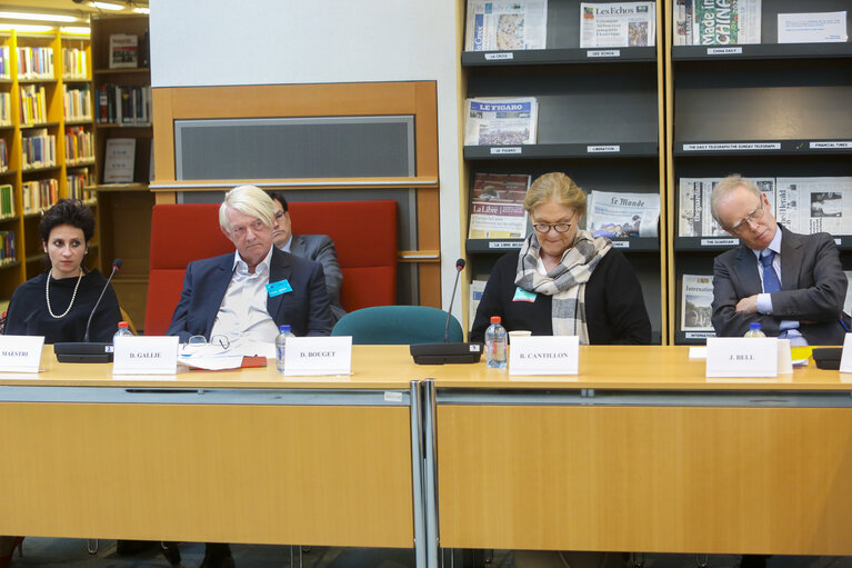 Foto 27: EPRS - roundtable : ' INEQUALITIES IN EUROPE '