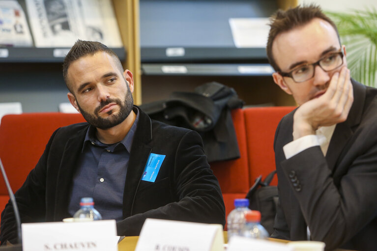 Foto 10: EPRS - roundtable : ' INEQUALITIES IN EUROPE '