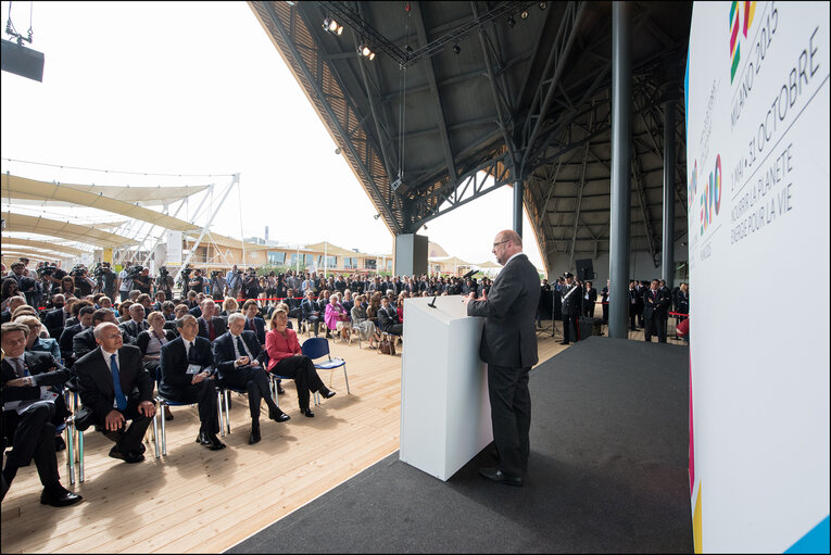 Снимка 46: Martin SCHULZ - EP President and High Representative of the Union for Foreign Affairs and Security Policy take partin Citizens' Dialogue at Expo Milan and inaugurate EU Pavilion on the Europe Day