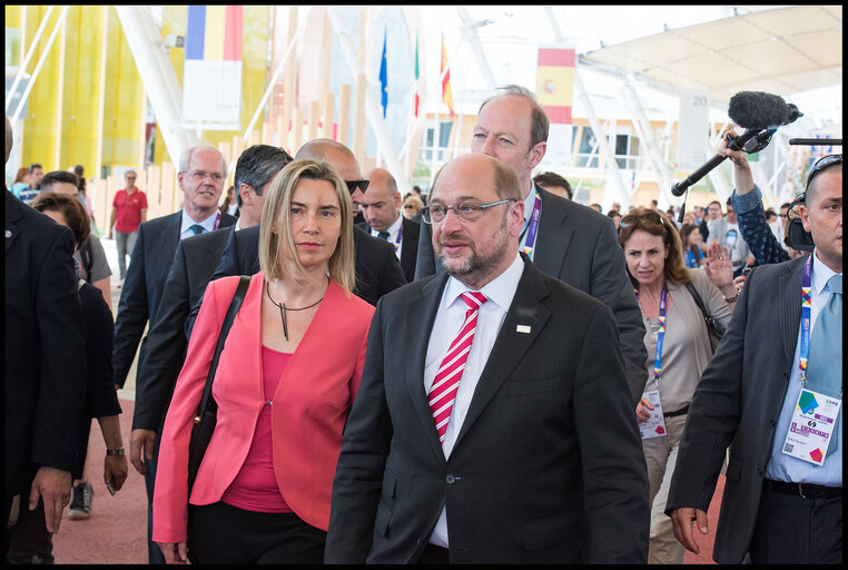 Снимка 24: EP President and High Representative of the Union for Foreign Affairs and Security Policy take partin Citizens' Dialogue at Expo Milan and inaugurate EU Pavilion on the Europe Day