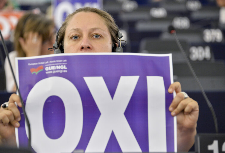 Photo 8 : Plenary session week 28 2015 in Strasbourg - action OXI