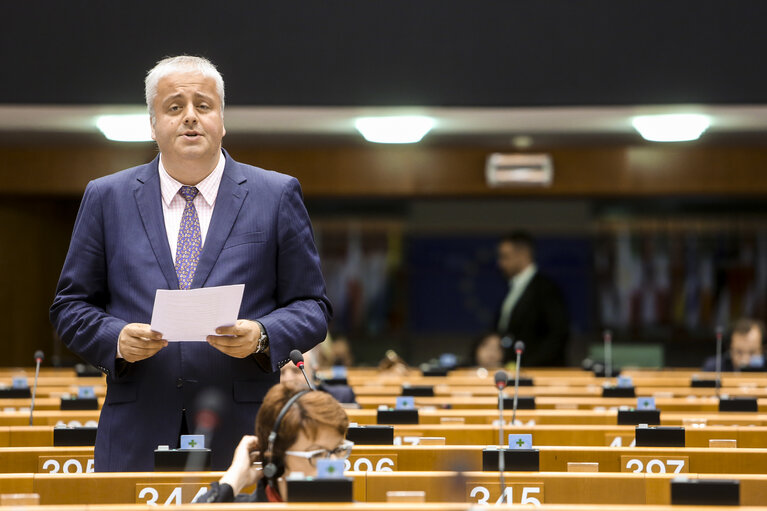 Photo 41 : Plenary Session week 26 2015 in Brussels - European Fund for Strategic Investments