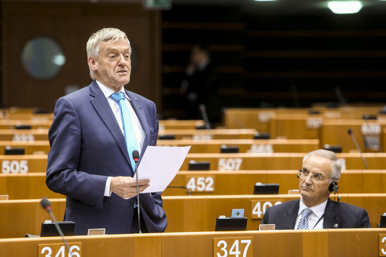 Photo 38 : Plenary Session week 26 2015 in Brussels - European Fund for Strategic Investments