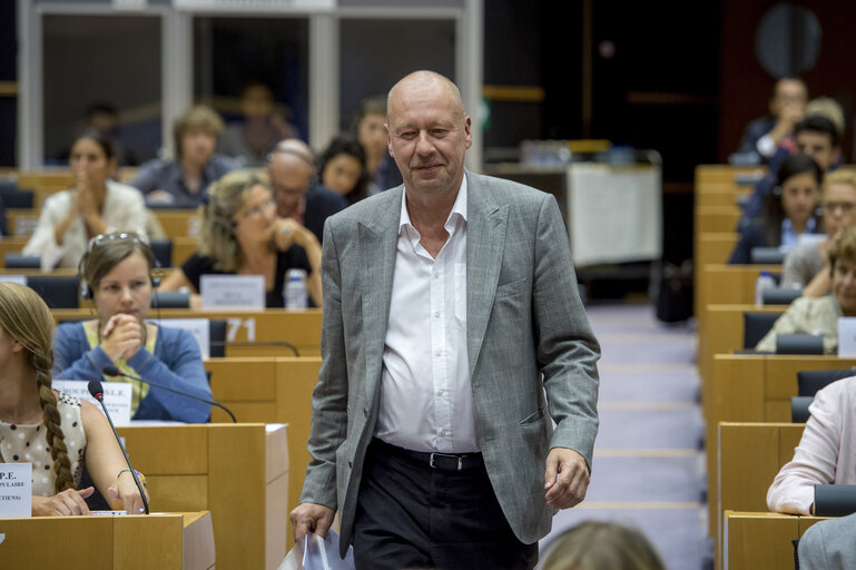 Foto 18: Constitutive EMPL committee meeting - Election of chairs and vice-chairs