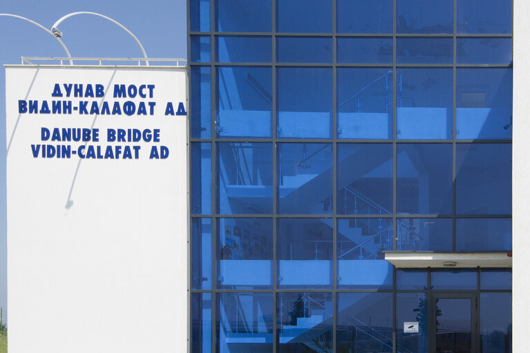 Fotografija 6: ISPA Funding Programme. Border road railway bridge over the Danube River at Vidin Calafat (Bulgarian Side)