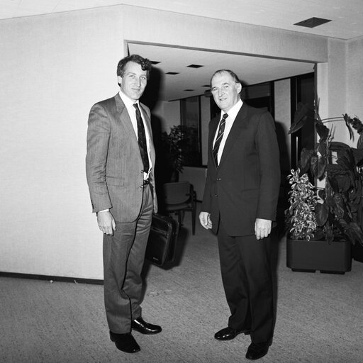 EP President receives a guest in Brussels in December 1988