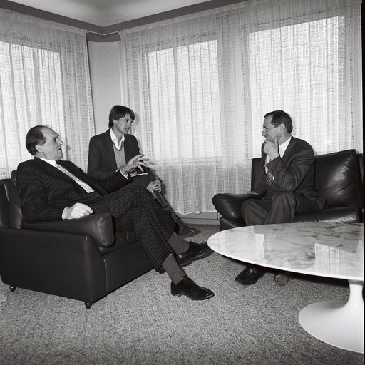 Lord PLUMB - EP President meets with French Minister of Agriculture at the European Parliament in march 1987