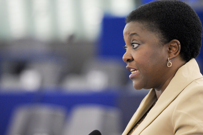 Suriet 7: Kashetu KYENGE in plenary session week 15  2016 in Strasbourg