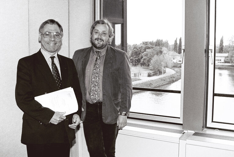 Fotografi 1: Portrait of Kenneth COLLINS and John IVERSEN