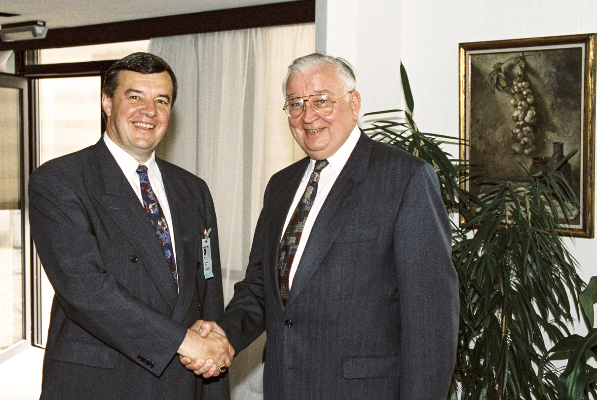 Egon KLEPSCH - EP President meets with the President of the National Assembly of Quebec and a delegation