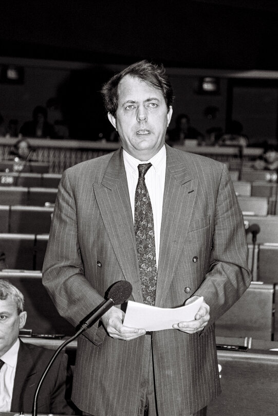 Portrait of Rene STEICHEN during a plenary session