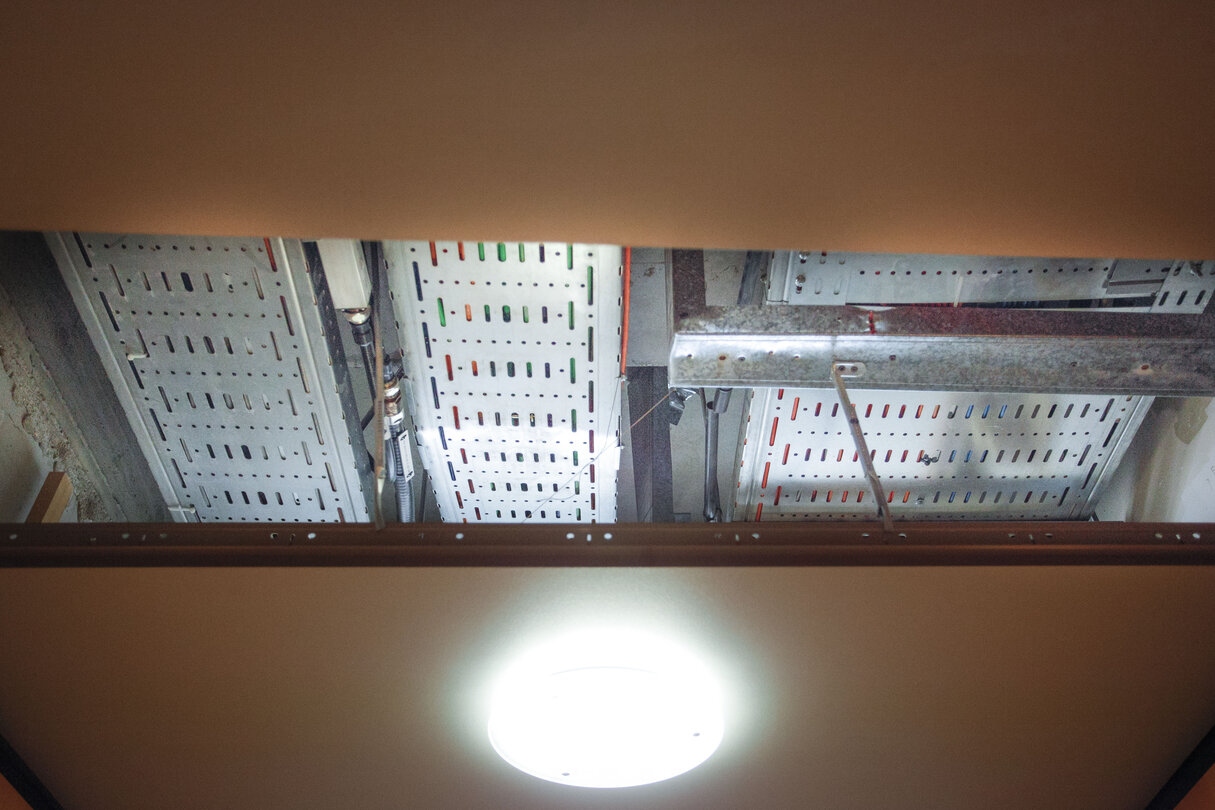 Installation of electric system inside European Parliament Headquarters in Brussels