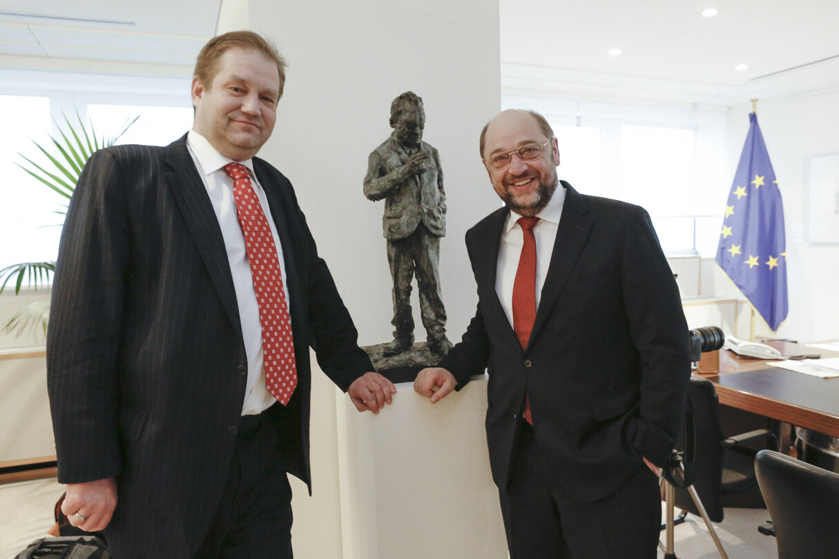 Martin SCHULZ EP President meets with Ivari PADAR MEP