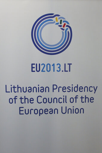 Photo 4: EP President at the Cocktail of the End of the Lithuanian Presidency