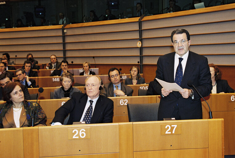 Fotografie 5: Plenary Session in Brussels - February 2000