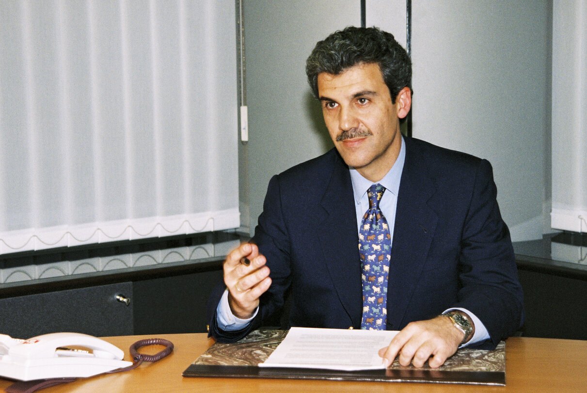 Portrait of MEP Gerardo GALEOTE in his office in Brussels